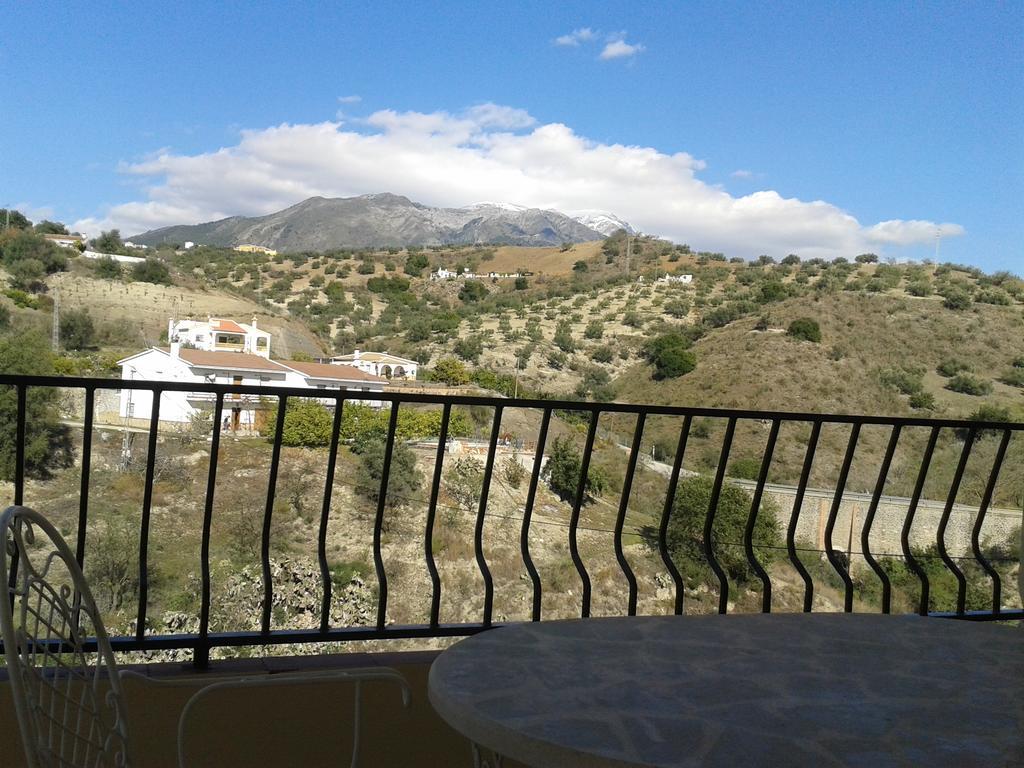 Apartamentos Vista La Maroma Viñuela Eksteriør billede