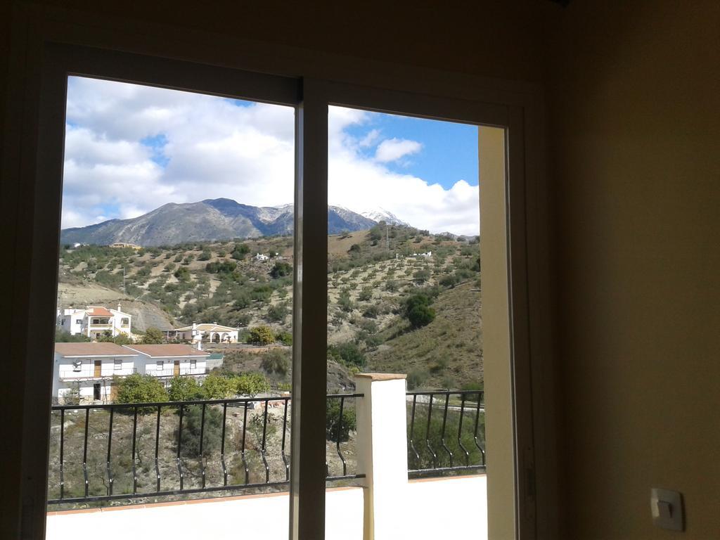 Apartamentos Vista La Maroma Viñuela Eksteriør billede
