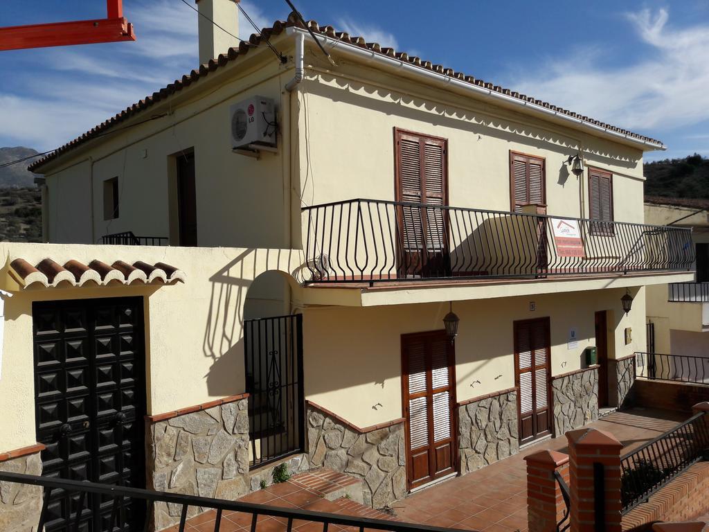 Apartamentos Vista La Maroma Viñuela Eksteriør billede