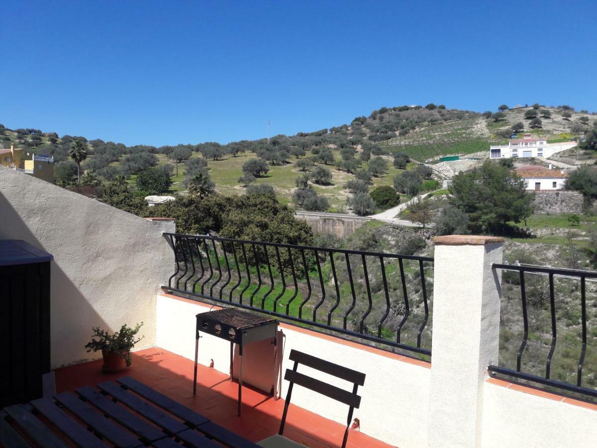 Apartamentos Vista La Maroma Viñuela Eksteriør billede